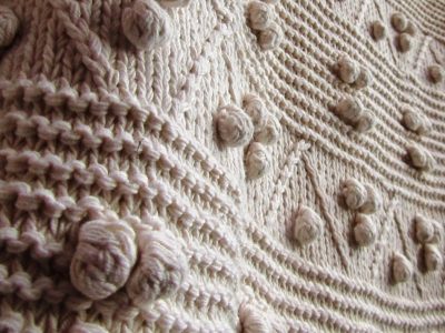 Lilli J ~ T12 knit detail shot